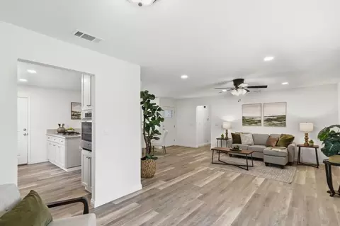 Entry Way - 8312 Kelton Dr, Gilroy, CA 95020 photo 1 of 1