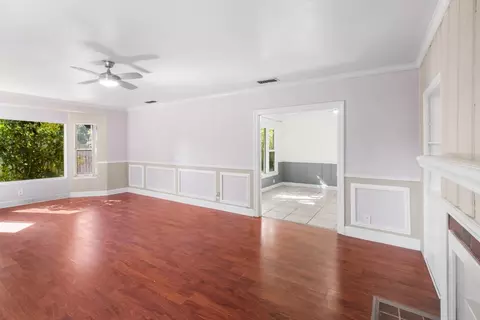 Living - 2905 Garfield Ave, Carmichael, CA 95608 photo 4 of 8