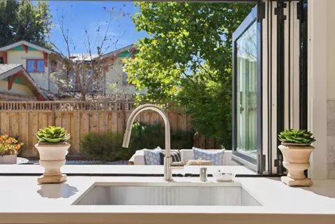 Kitchen - 571 Anza St, Mountain View, CA 94041 photo 3 of 5