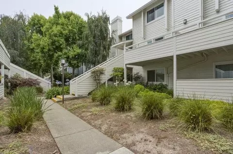 41 Grandview St 805, Santa Cruz, CA 95060