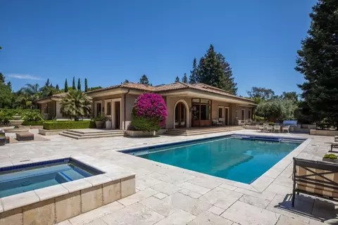 Exterior - 96 Heather Dr, Atherton, CA 94027 photo 3 of 5