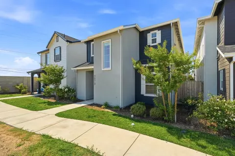 Exterior - 5078 Palisade Ave, Merced, CA 95348 photo 3 of 6