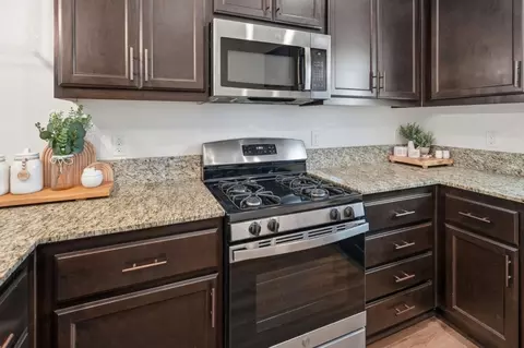 Kitchen - 5078 Palisade Ave, Merced, CA 95348 photo 5 of 5