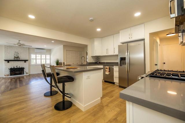 1083 Heatherstone Ave, Sunnyvale, CA 94087