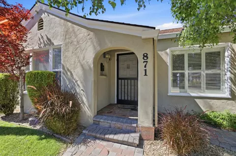 871 Paula St, San Jose, CA 95126