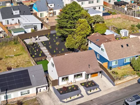 View/Area - 483 Heathcliff Dr, Pacifica, CA 94044 photo 5 of 5