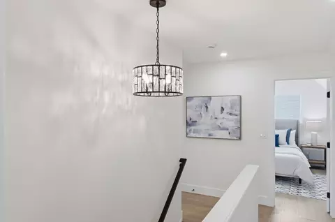 Entry Way - 483 Heathcliff Dr, Pacifica, CA 94044 photo 2 of 3