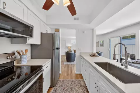 Kitchen - 1925 46th Ave 83, Capitola, CA 95010 photo 3 of 9
