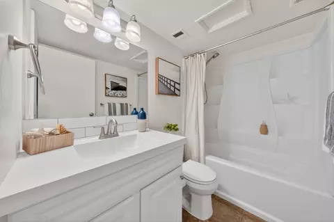Bath - 1925 46th Ave 83, Capitola, CA 95010 photo 1 of 2