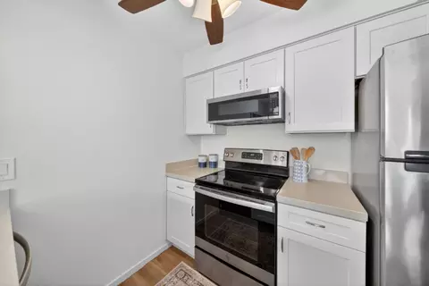 Kitchen - 1925 46th Ave 83, Capitola, CA 95010 photo 6 of 9