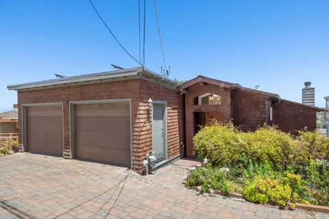 285 Humboldt Rd, Brisbane, CA 94005