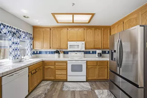 Kitchen - 1774 Declaration St, Salinas, CA 93906 photo 1 of 2