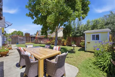 Exterior - 1774 Declaration St, Salinas, CA 93906 photo 9 of 11