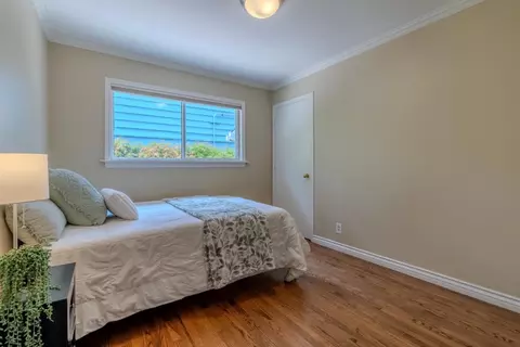 Bedroom - 1539 Terra Nova Blvd, Pacifica, CA 94044 photo 1 of 6