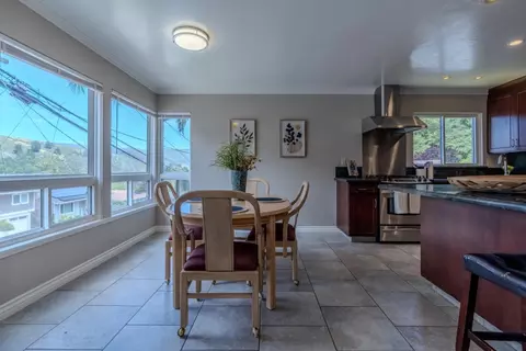 Dining - 1539 Terra Nova Blvd, Pacifica, CA 94044 photo 1 of 2
