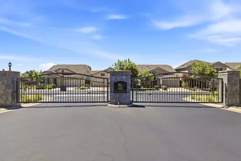 3560 Trentino St, Roseville, CA 95747