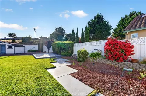 Exterior - 1669 Stony Brook Dr, Salinas, CA 93906 photo 12 of 22