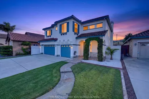 1669 Stony Brook Dr, Salinas, CA 93906