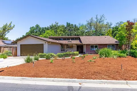 Creston Dr, Cupertino, CA 95014
