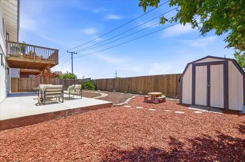 Exterior - 7480 Stagecoach Rd, Dublin, CA 94568 photo 14 of 15