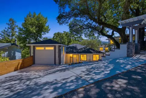 30 Fair Dr, San Rafael, CA 94901