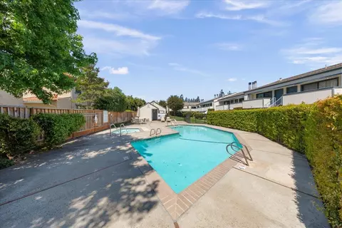Exterior - 3595 S Bascom Ave 27, Campbell, CA 95008 photo 7 of 8