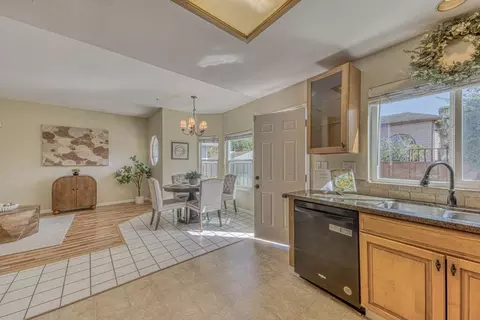 Kitchen - 806 Danbury St, Salinas, CA 93906 photo 4 of 4