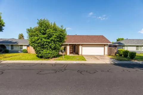 1421 Raquel Ln, Modesto, CA 95355
