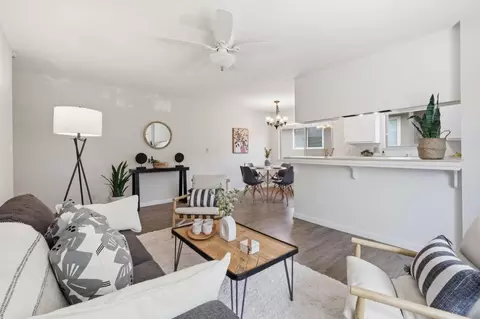 Living - 1400 Ruby Ct 4, Capitola, CA 95010 photo 4 of 4