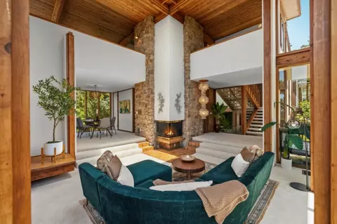 Living - 88 Corona Rd # A, Carmel, CA 93923 photo 3 of 5