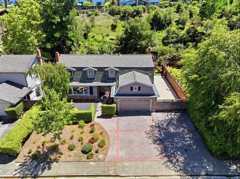 3045 Atwater Dr, Burlingame, CA 94010
