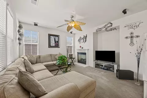 Living - 7934 Kipling Cir, Gilroy, CA 95020 photo 1 of 3
