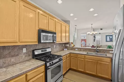 Kitchen - 7934 Kipling Cir, Gilroy, CA 95020 photo 2 of 4