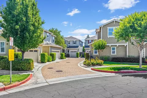 Exterior - 7934 Kipling Cir, Gilroy, CA 95020 photo 4 of 12