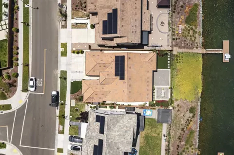View/Area - 16071 Riverton Ave, Lathrop, CA 95330 photo 4 of 13