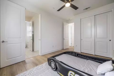 Bedroom - 16071 Riverton Ave, Lathrop, CA 95330 photo 2 of 6