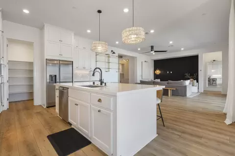 Kitchen - 16071 Riverton Ave, Lathrop, CA 95330 photo 2 of 4