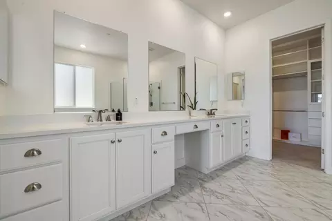 Entry Way - 16071 Riverton Ave, Lathrop, CA 95330 photo 14 of 14