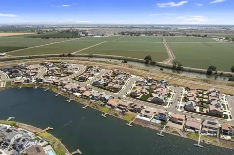 View/Area - 16071 Riverton Ave, Lathrop, CA 95330 photo 11 of 13