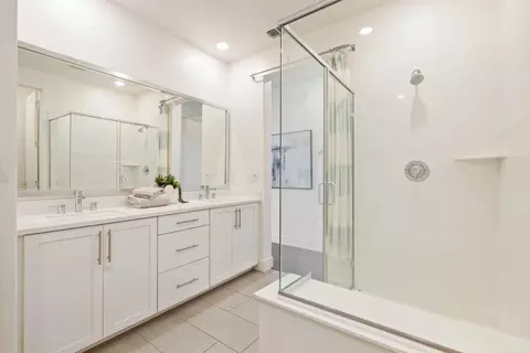 Bath - 2239 Mora Pl, Mountain View, CA 94040 photo 5 of 5