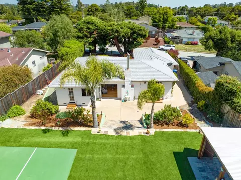 Exterior - 205 Siesta Dr, Aptos, CA 95003 photo 3 of 25