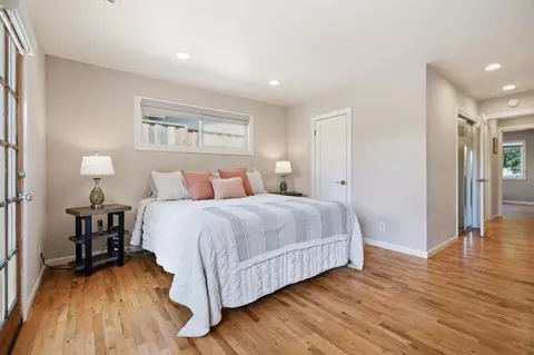 Bedroom - 205 Siesta Dr, Aptos, CA 95003 photo 2 of 4