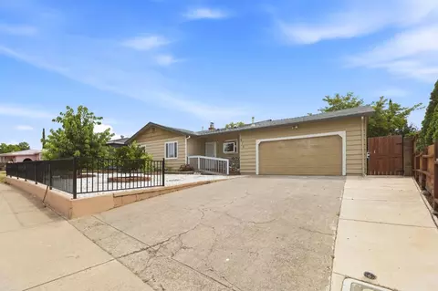 619 Wales Dr, Folsom, CA 95630