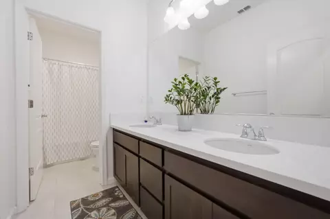 Bath - 1702 Plumas Dr, Lathrop, CA 95330 photo 1 of 4