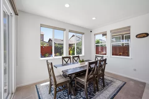Dining - 1702 Plumas Dr, Lathrop, CA 95330 photo 2 of 3