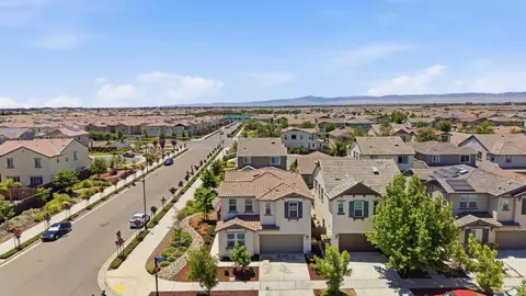 View/Area - 1702 Plumas Dr, Lathrop, CA 95330 photo 3 of 7