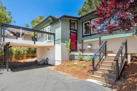 517 Sumner Ave, Aptos, CA 95003