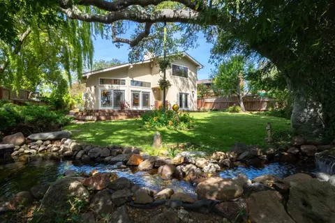 272 Waugh Ave, Santa Cruz, CA 95065