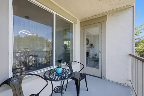 Exterior - 5017 Palmetto Ave 62, Pacifica, CA 94044 photo 2 of 3