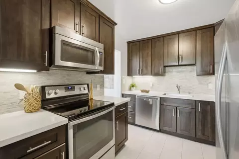 Kitchen - 5017 Palmetto Ave 62, Pacifica, CA 94044 photo 1 of 5